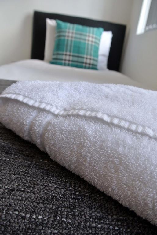 Approved Serviced Apartments Gorse Hill Manchester Dış mekan fotoğraf